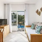 Apartahotel Quinta Pedra Dos Bicos 4*
