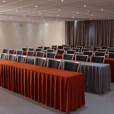 Aparthotel Quinta Pedra Dos Bicos 4*